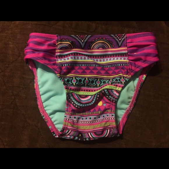 Toddler two piece bathing suit - Picture 3 of 4